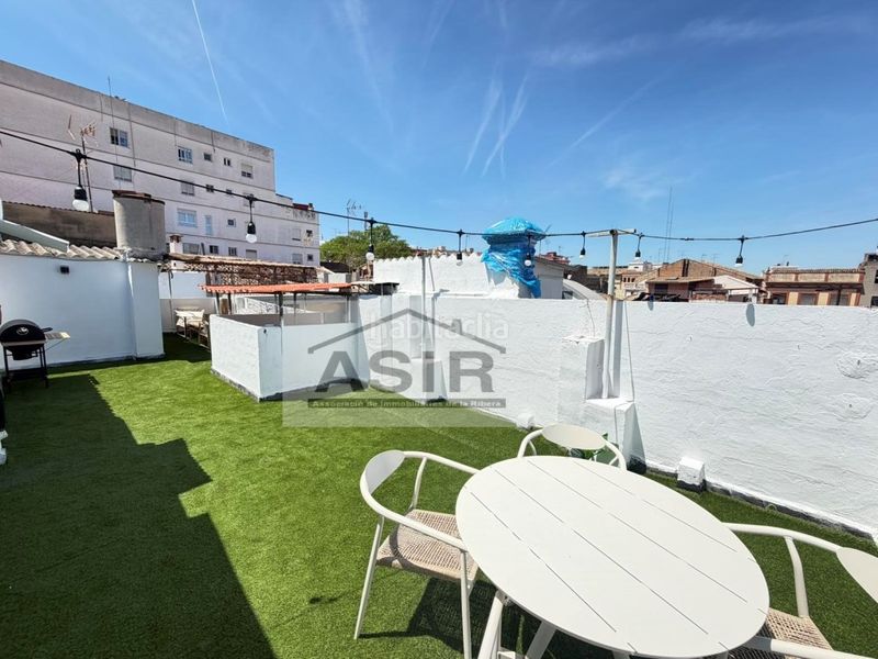 Foto 445f21f3-71e7-4d0d-84fb-0ef35eac97db. Edificio  venta en La Vila Alzira