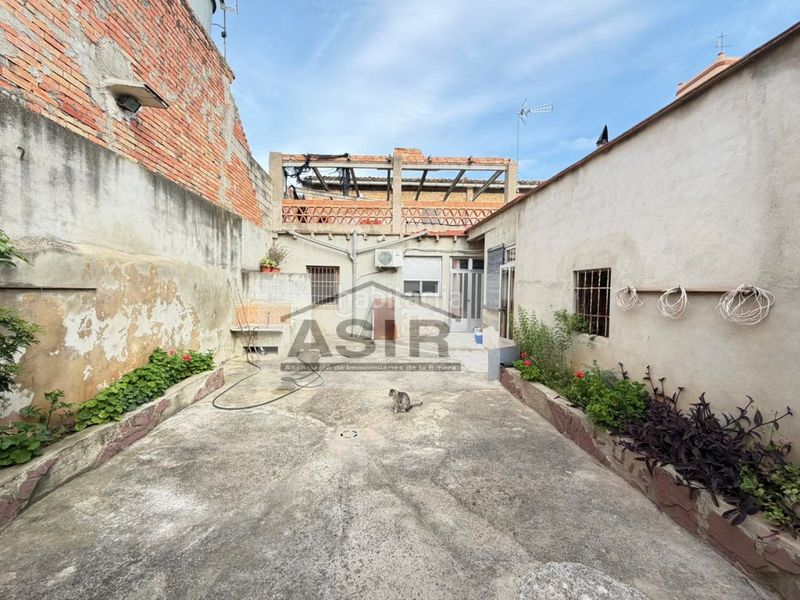 Foto ceef82e3-4e78-4196-b971-9cb25abbab79. Casa amb aparcament a Rafelguaraf