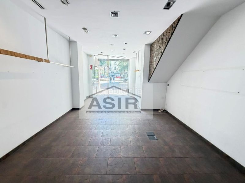 Foto 1b30f0e4-d7f3-4fa7-aae0-aec20d64a038. Edificio  venta en Centre Alzira