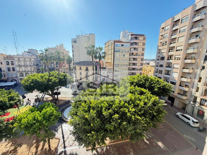 Foto 2d03da5a-4653-4dd0-94c5-d0a9f299afe0. Edificio  venta en Centre Alzira