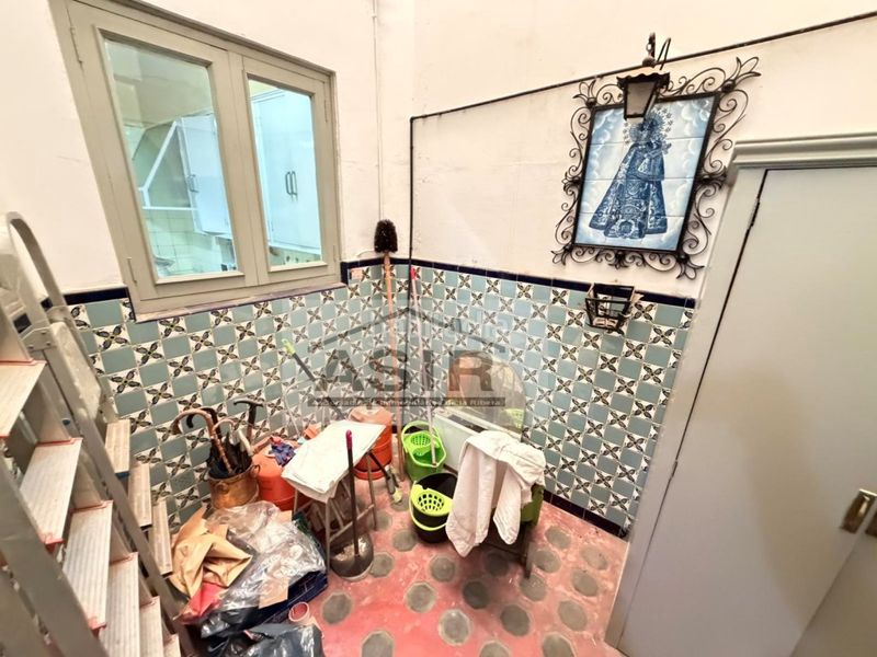 Foto 3da16aa5-cc1e-493d-8d51-bd41ccee812a. Edificio  venta en Centre Alzira