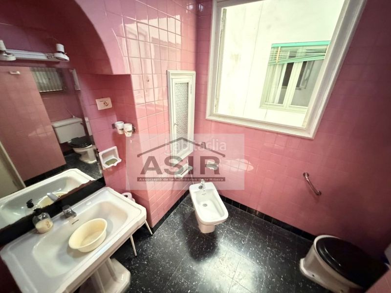 Foto 9d447a82-6340-4636-8a47-aff547825acf. Edificio  venta en Centre Alzira