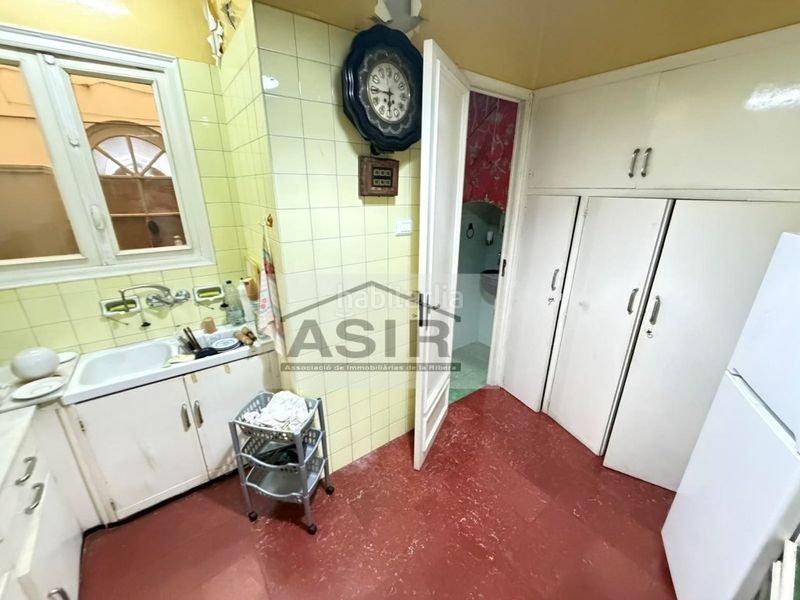 Foto b741e187-82af-40e4-9659-a73f36897629. Edificio  venta en Centre Alzira