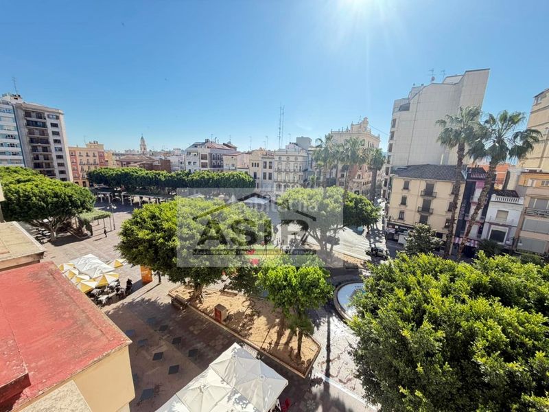 Foto f984af43-7445-4f8c-8d74-5a86ae63ce42. Edificio  venta en Centre Alzira