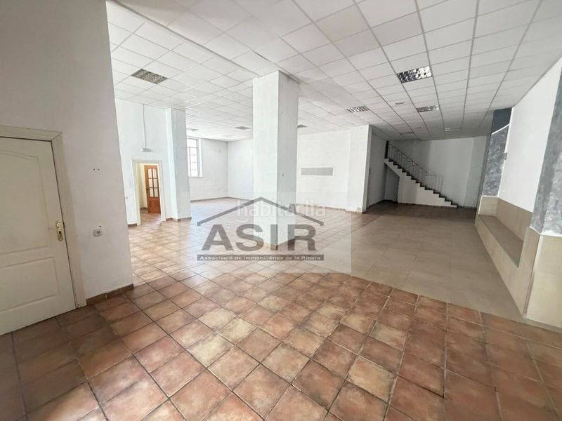 Foto 0342ce0b-beb9-480d-9dd8-f2cd0be33204. Local comercial a Carcaixent