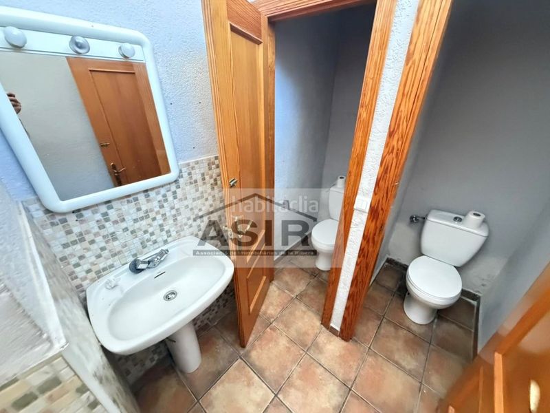 Foto 4b88d0af-a89d-4701-8900-dbbd3efd5d71. Local comercial a Carcaixent