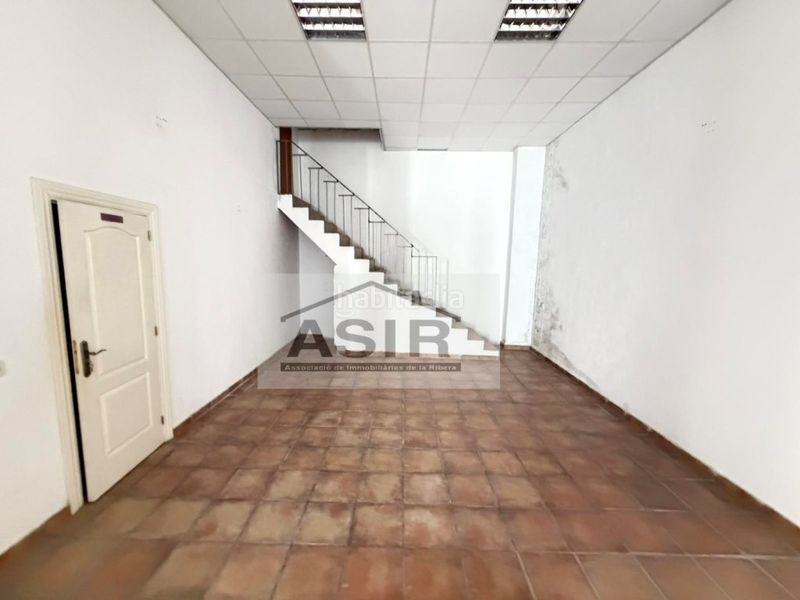Foto 9a9a70e5-a550-40e3-bcfa-3191d360489e. Local comercial a Carcaixent