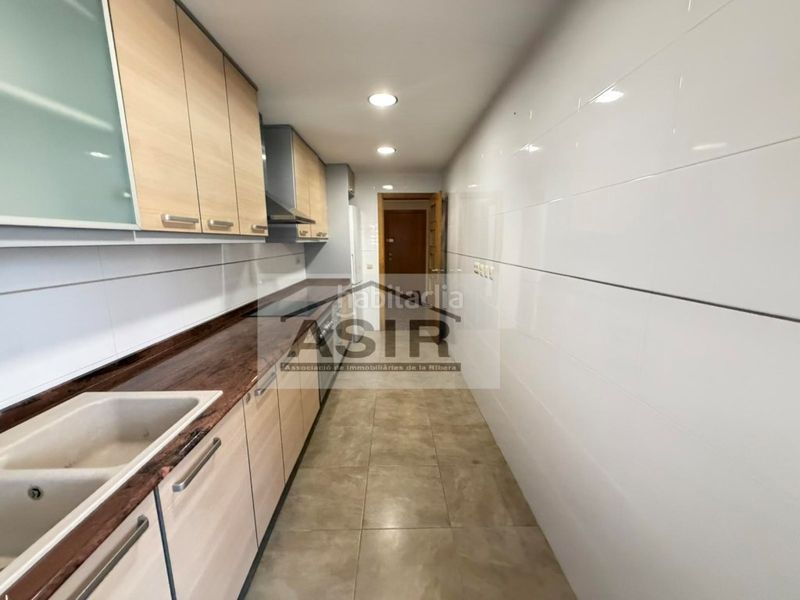 Foto a77a0cea-a8f1-4545-bff2-ca91196e472a. Pis amb aparcament a Alquenència - Venècia Alzira