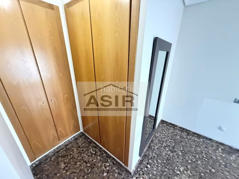Foto e57acc43-900d-42f6-9c21-95ef6724d95f. Pis amb aparcament a Alquenència - Venècia Alzira