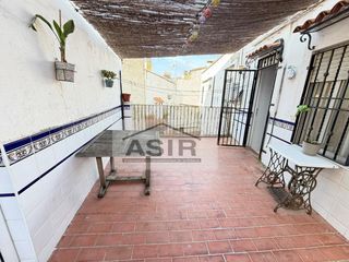 Rent Flat  Calle josep dolz. Piso 2 habitaciones alquiler alzira