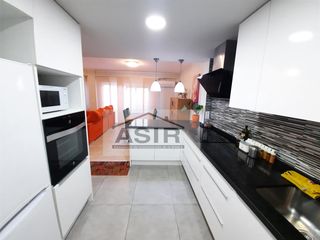 Location Appartement à Alquenència - Venècia. Bonito piso completamente reformado en zona avenida santos patro