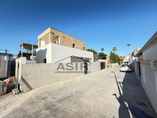 Terreno residenziale  Calle joan baptista basset. Parcela vivienda venta alzira