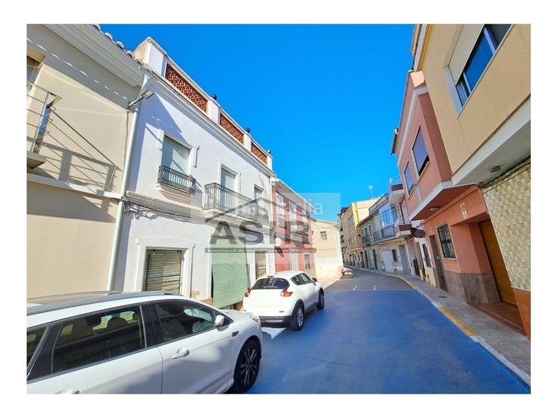 Foto d2c7e790-8c1f-4dbd-8c73-10a9a2b8c842. Casa a Barxeta
