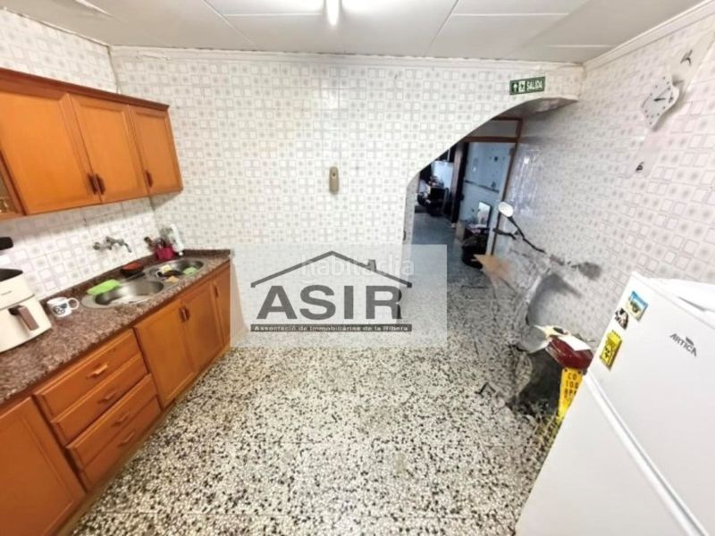 Foto c1254853-4237-4ee9-8b82-91a3d3f252f4. Casa a Rotglá y Corberá