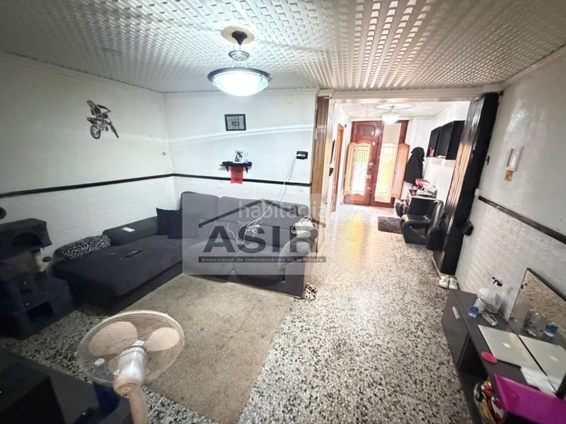 Foto fd92e27a-f7f7-44eb-bd21-079708f7ce23. Casa a Rotglá y Corberá