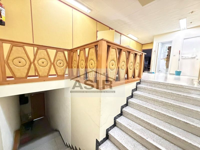 Foto 1105d8dc-3047-48ba-9024-ea4468ac1b19. Edificio  venta en Centre Alzira