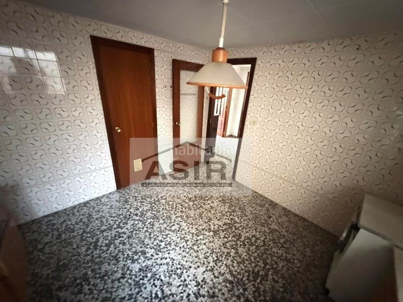 Foto 50e236c5-b14e-4435-901e-f398cb2b436d. Edificio  venta en Centre Alzira