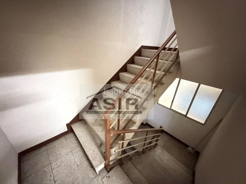 Foto 58ca1f06-43f7-4b30-a274-98fc5939858f. Edificio  venta en Centre Alzira
