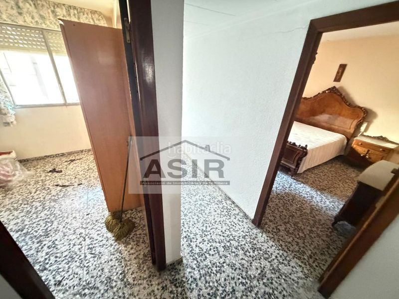 Foto 897f1292-3aaa-45e9-9d7e-d2eb3efe7e8f. Edificio  venta en Centre Alzira