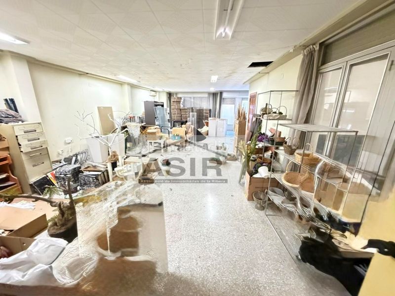 Foto 9e7e8041-381e-436c-b00d-03a58305f92a. Edificio  venta en Centre Alzira