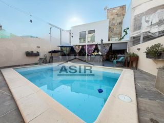 Casa  Calle comarques valencianes. Casa 3 habitaciones venta alzira