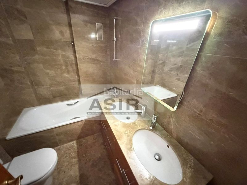 Foto d1911c73-5c3e-40f0-b982-778df8f9be16. Pis a Centre Alzira
