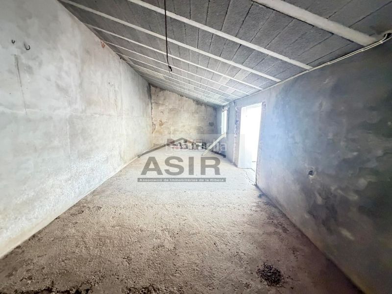 Foto c5e346de-b92f-4b4f-b74f-e898345dc50a. Casa  4 habitaciones venta en Urbanitzacions i Pedanies Sud Alzira