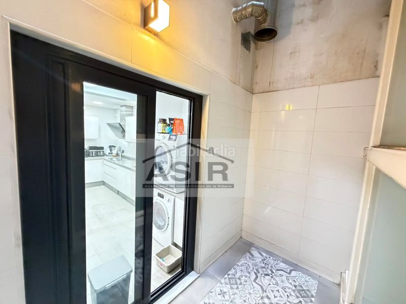 Foto c9899f05-2192-4b2e-b804-3a1b1b3b2dc0. Pis a Centre Alzira