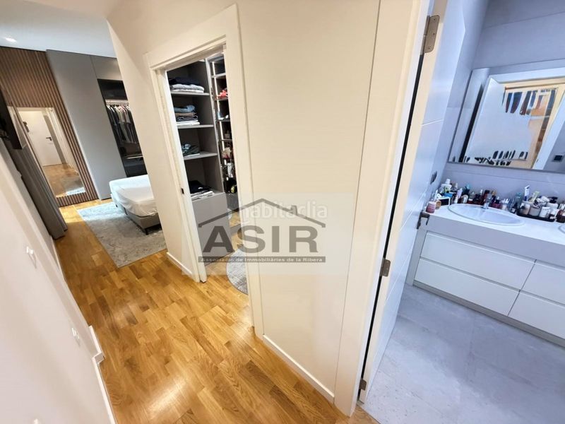Foto cb1d5677-6e77-4865-88a8-91ca58541629. Pis a Centre Alzira