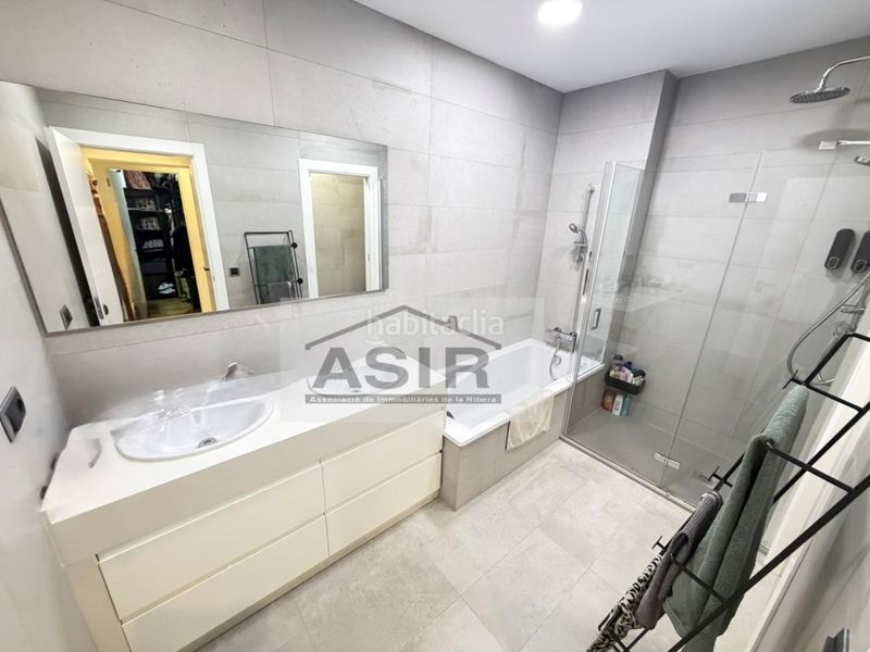 Foto e00aea0a-cc55-414f-b529-0992102a66c1. Pis a Centre Alzira