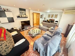 Pis  Calle gilaberto marti. Piso 3 habitaciones venta alzira