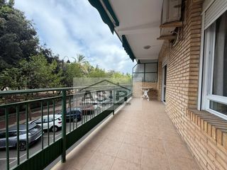 Pis  Calle alquenencia. Piso 3 habitaciones venta alzira