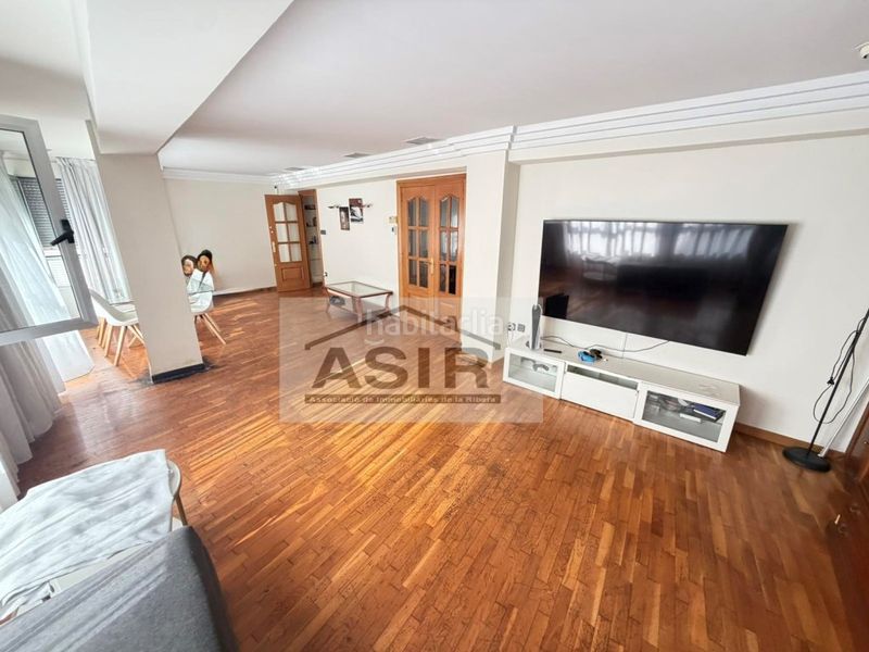 Foto b0b5fbc5-d34f-436d-8626-65be175ca44a. Pis a Centre Alzira