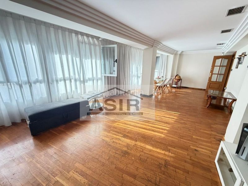 Foto e1e331a9-fe56-4c41-9e2e-5ea477013ab0. Pis a Centre Alzira
