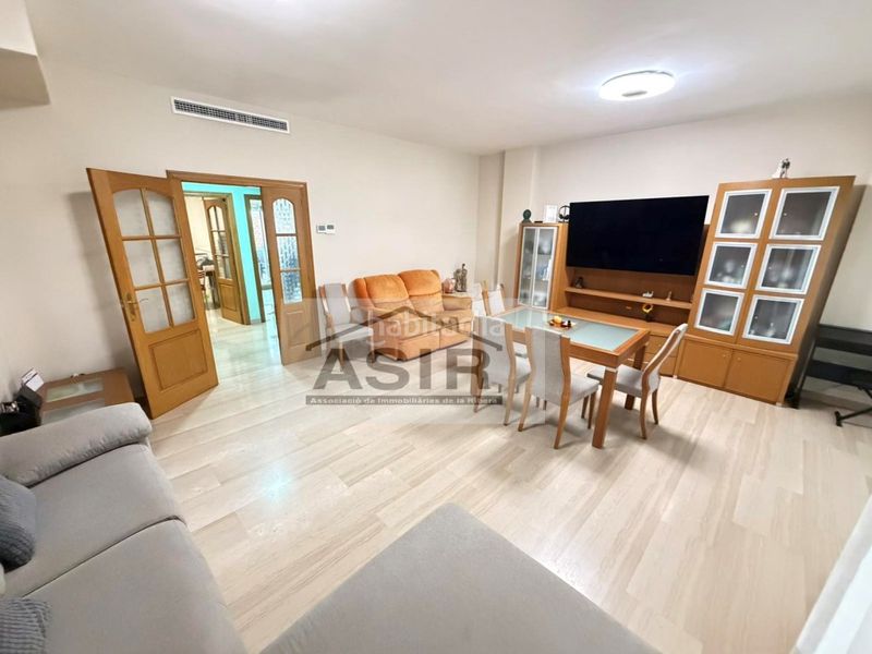 Foto 02d7ffec-5d55-435a-ad87-52ffe13db111. Casa amb aparcament a Alquenència - Venècia Alzira
