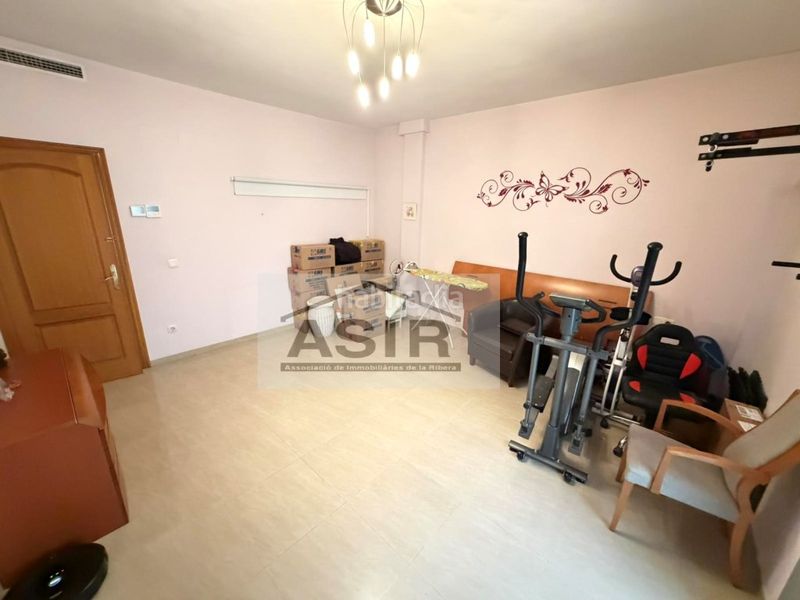 Foto b557bc5c-6b97-4058-8895-d21b5d34acff. Casa amb aparcament a Alquenència - Venècia Alzira