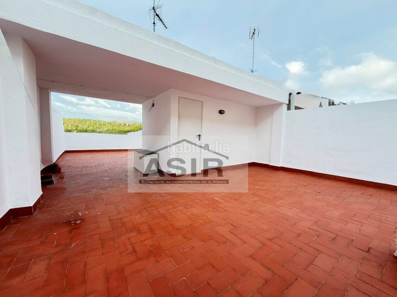 Foto b8717234-624e-409d-90d0-863c0425392e. Casa amb aparcament a Alquenència - Venècia Alzira