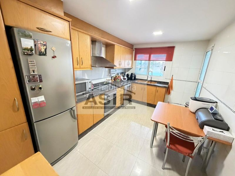 Foto df000c9c-a2c8-470d-b21f-ca3d5c2a72bf. Casa amb aparcament a Alquenència - Venècia Alzira