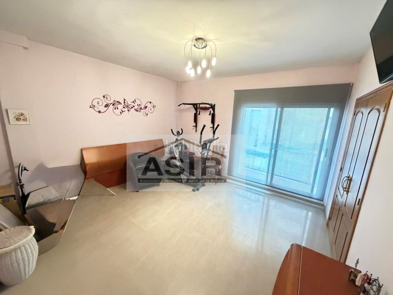 Foto e297db15-fb58-4404-90a3-503bc1dfa849. Casa amb aparcament a Alquenència - Venècia Alzira