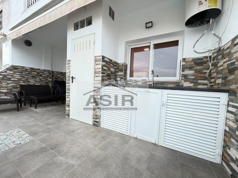 Foto ff9b7e03-d921-451b-94d3-f7025baa1d77. Casa amb aparcament a Alquenència - Venècia Alzira