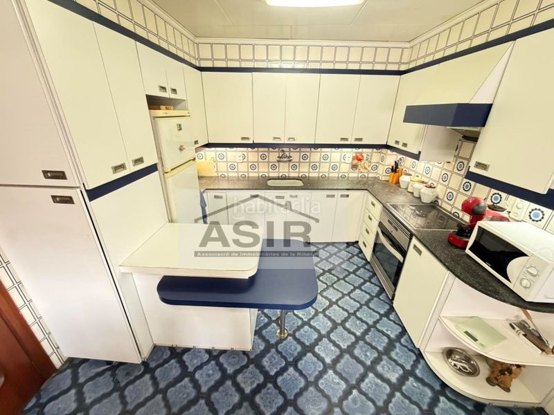 Foto ad8f8398-0dd3-40a2-877f-e4115b21d2b7. Pis a Carcaixent
