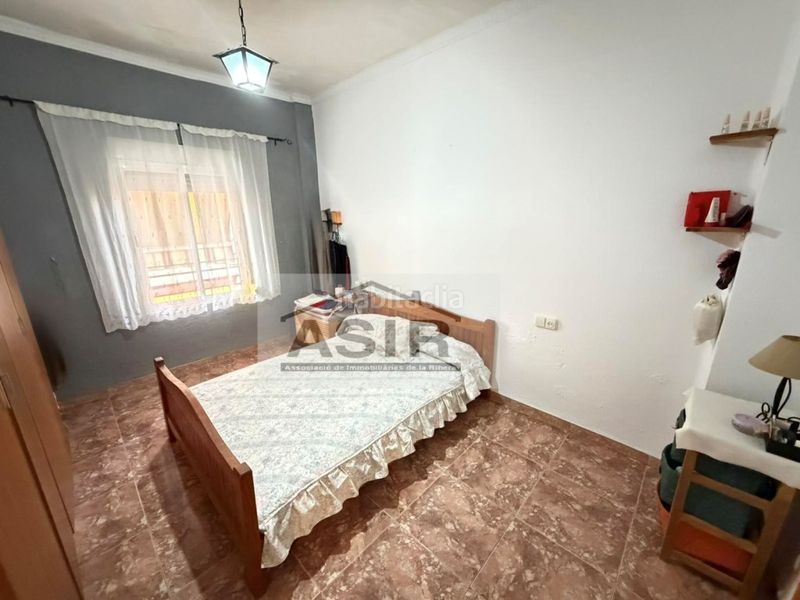 Foto ef94a4d2-9486-4c37-94f8-e05ea29fea2f. Pis a Albuixarres Alzira