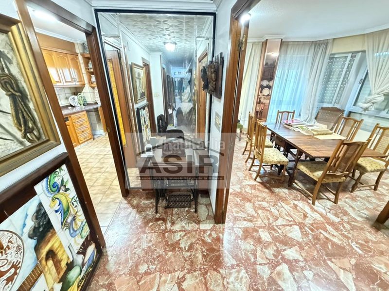 Foto a3bb1b2b-5a6d-4bc3-8bf6-913d95cc4c22. Casa  6 habitaciones venta en Albuixarres Alzira