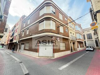 House  Calle piletes. Casa 6 habitaciones venta alzira