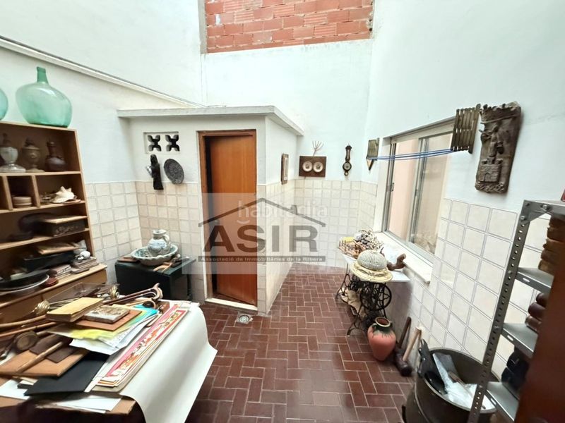 Foto e3fee2c9-44ba-4dee-954f-0a82191256a9. Casa  6 habitaciones venta en Albuixarres Alzira