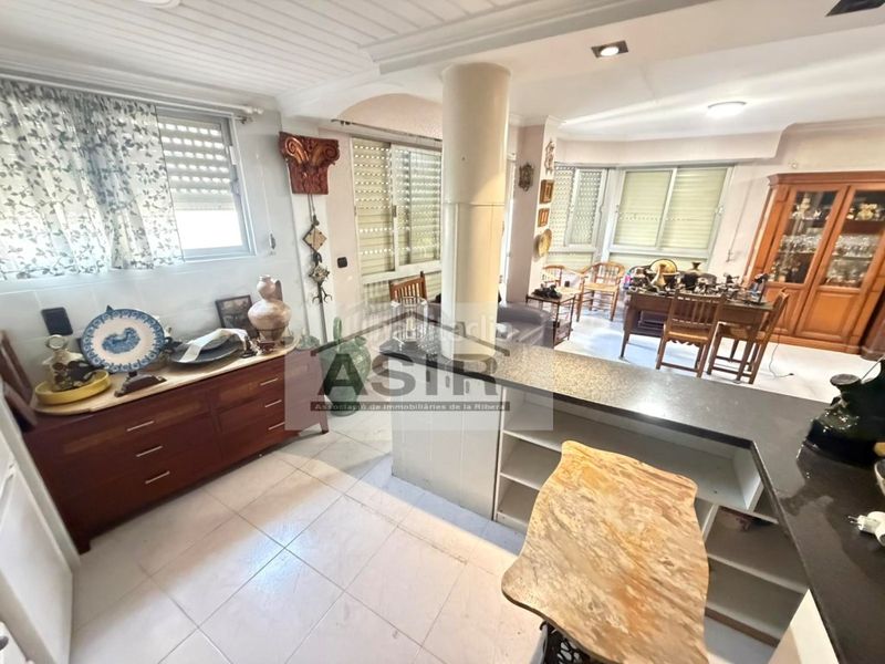 Foto eeab696c-c50d-4b0e-a5c4-6569c67cb433. Casa  6 habitaciones venta en Albuixarres Alzira