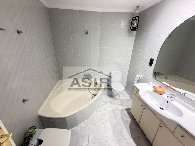 Foto f8338c48-7148-4c5b-b428-ce7b80181ef6. Casa  6 habitaciones venta en Albuixarres Alzira
