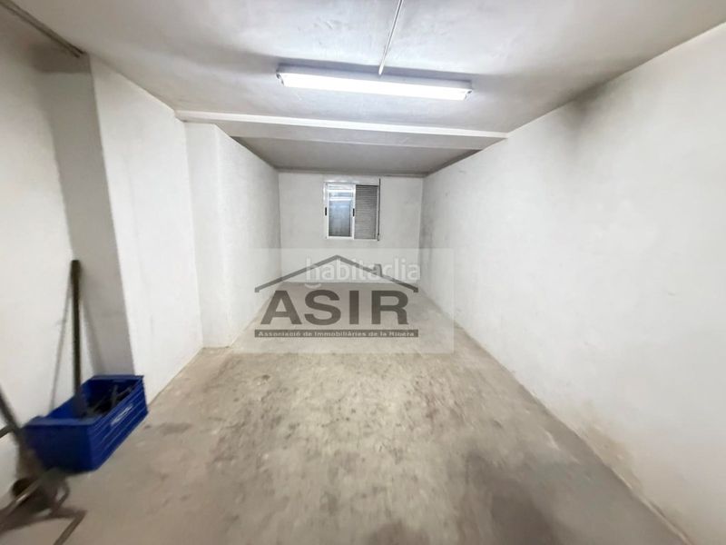 Foto 8d511753-13cb-4f98-8aff-628f52d0be2c. Aparcament cotxe a Centre Alzira