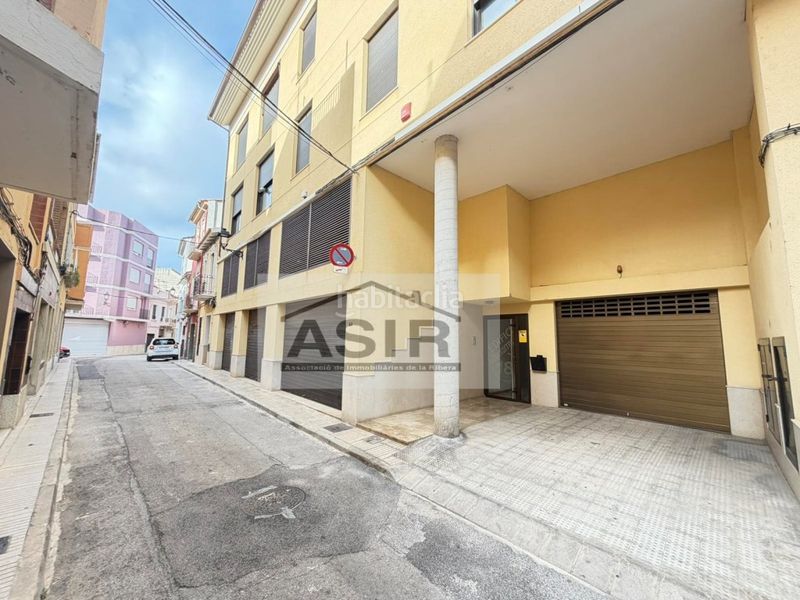 Foto 0d6674b3-3219-4a5b-addd-36e7fbacd5e4. Aparcament cotxe a Albuixarres Alzira