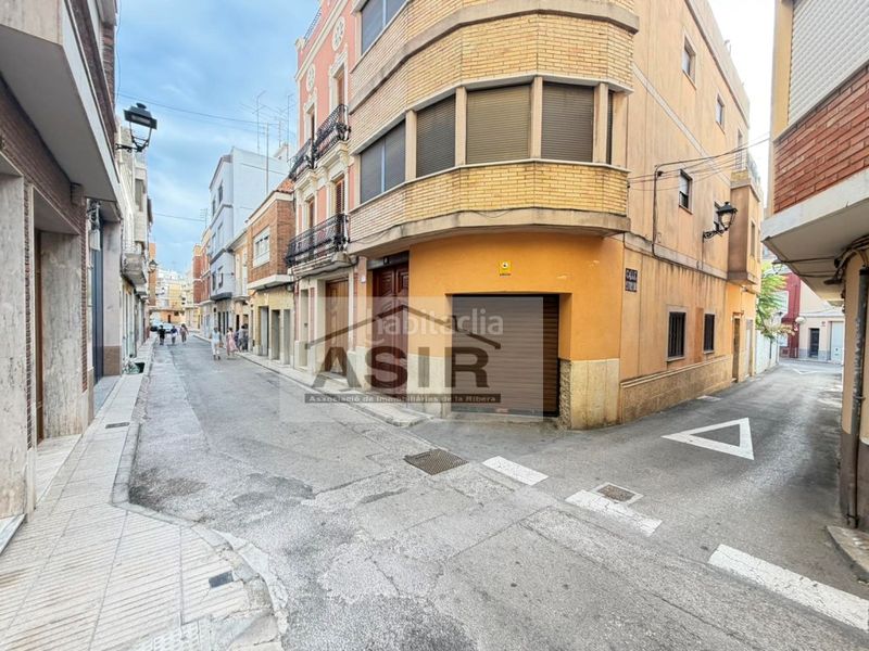 Foto 5d01591a-c66c-4c61-8a98-6f86b661ece2. Aparcament cotxe a Albuixarres Alzira